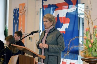 Mit lockerer, unterhaltsamer Rede fesselte die ehemalige Frankfurter B�rgermeisterin ihre Zuh�rer.