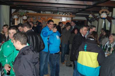 Jung und �lter, 
gemischtes Publikum